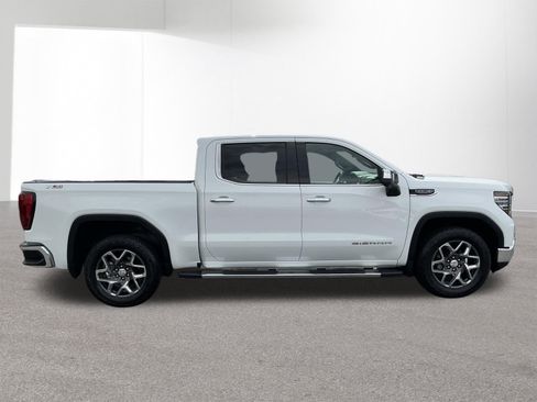 Used 2024 GMC Sierra 1500 SLT w/ SLT Premium Plus Package AWD/4WD image 3