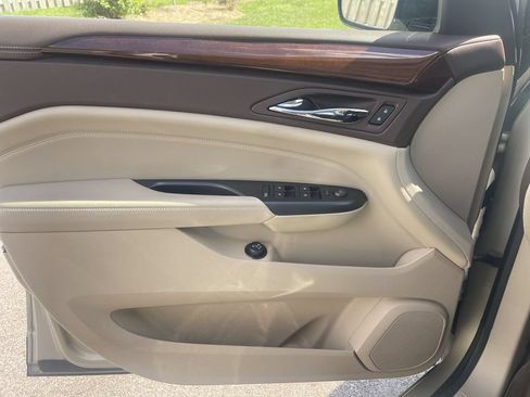 Used 2013 Cadillac SRX Performance w/ Driver Awareness Package FWD image 26