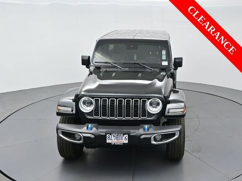 Used 2024 Jeep Wrangler Unlimited Sahara image 57