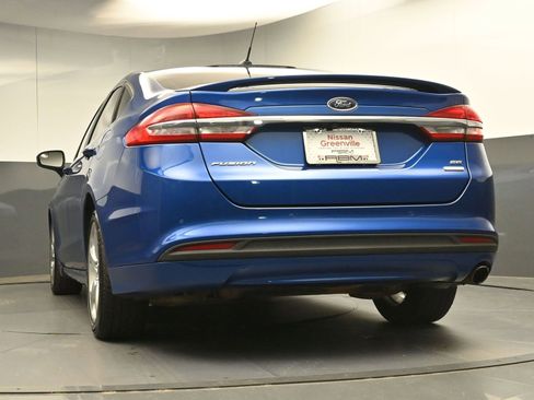 Used 2017 Ford Fusion SE w/ Equipment Group 201A FWD image 26