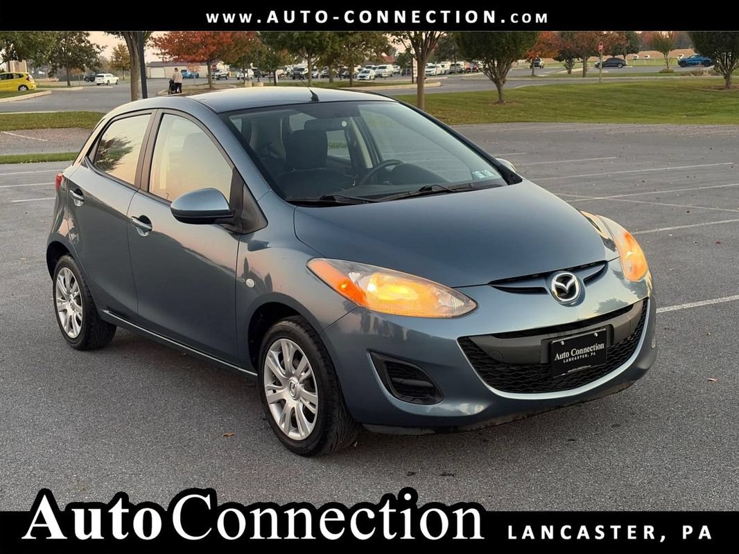 Used 2014 MAZDA MAZDA2 Sport FWD image 1