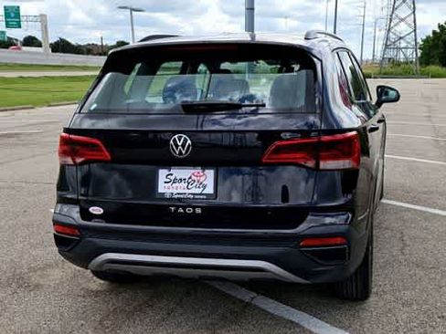 Used 2024 Volkswagen Taos S FWD image 7