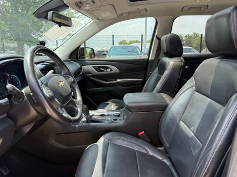 Used 2018 Chevrolet Traverse LT FWD image 10