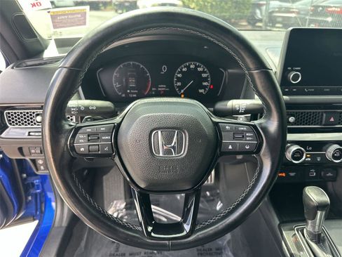 Used 2022 Honda Civic Sport image 16
