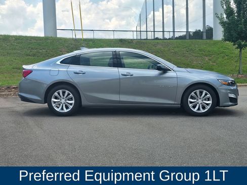 Used 2024 Chevrolet Malibu LT FWD image 2