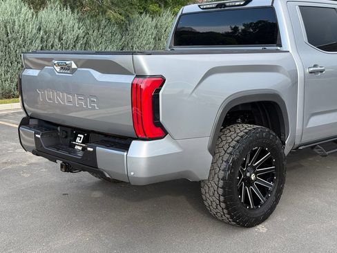 Used 2023 Toyota Tundra Limited AWD/4WD image 10