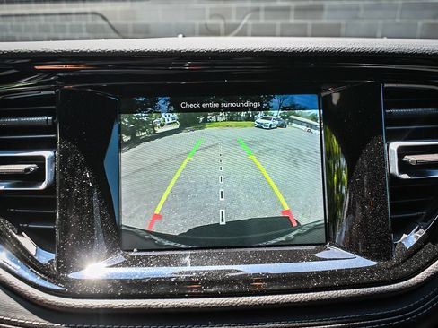 Used 2021 Dodge Durango SXT AWD/4WD image 11
