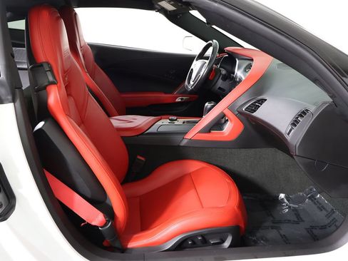 Used 2017 Chevrolet Corvette Z06 w/ Z07 Performance Package RWD image 30