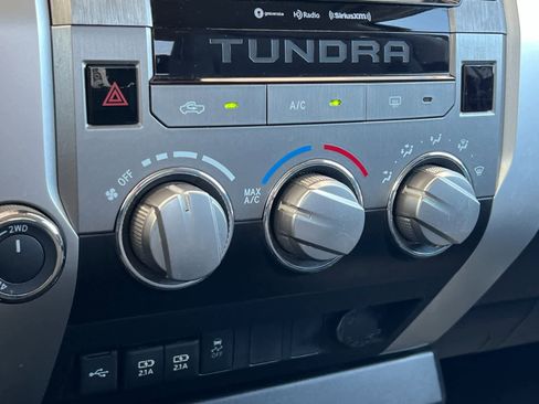 Used 2020 Toyota Tundra SR5 AWD/4WD image 20