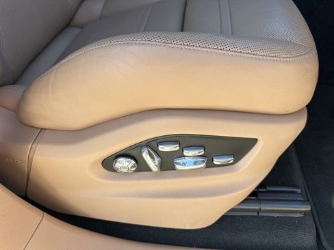 Used 2021 Porsche Cayenne GTS image 52