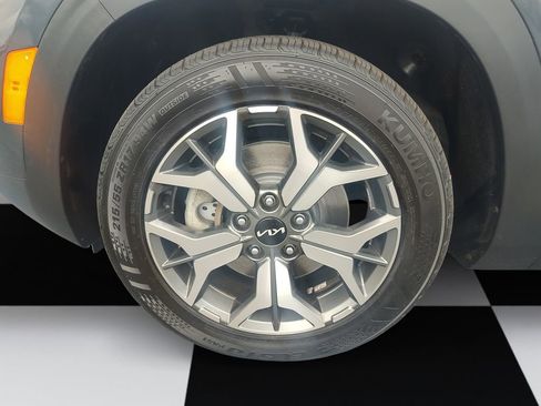 Used 2022 Kia Seltos EX AWD/4WD image 14