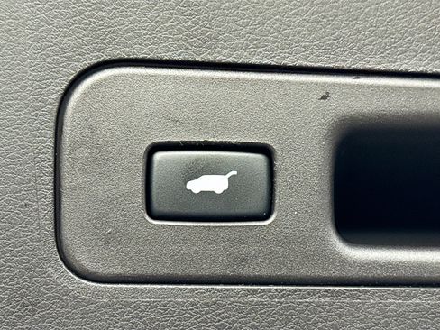 Used 2020 Acura MDX SH-AWD w/ Technology Package image 14