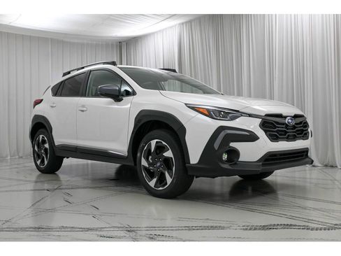 New 2025 Subaru Crosstrek 2.5i Limited w/ Crosstrek Mirror Package image 2