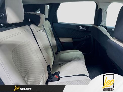 Used 2020 Ford Escape SE FWD image 28