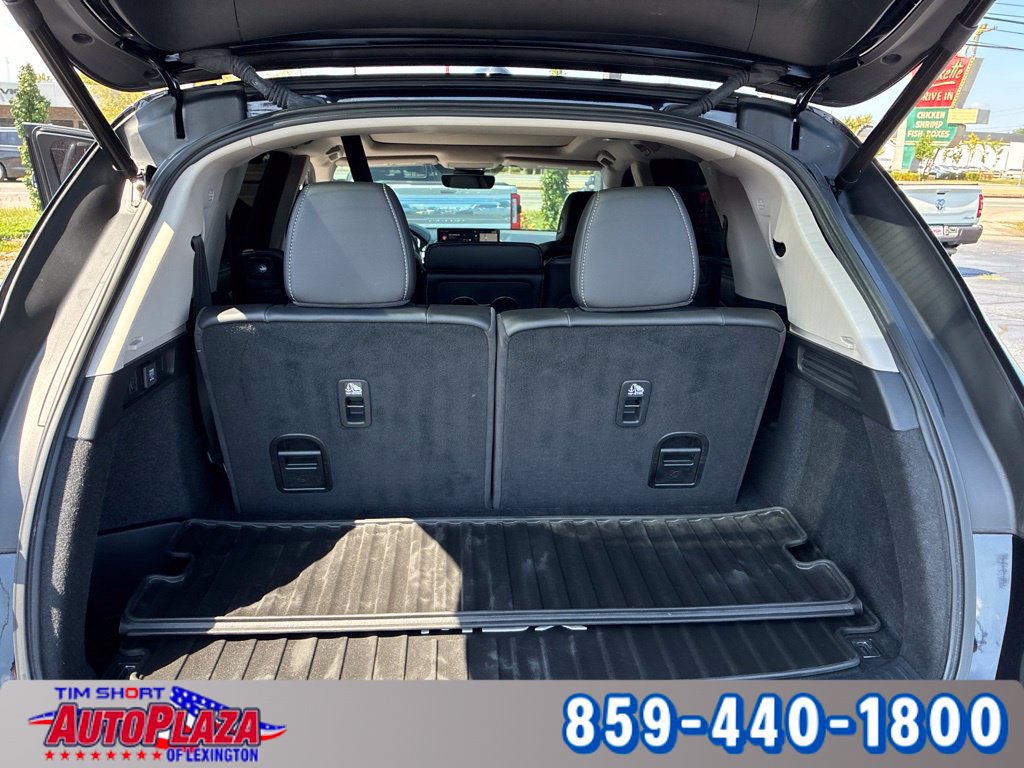 Used 2024 Acura MDX w/ Technology Package FWD image 16