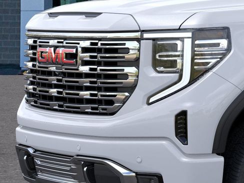 New 2026 GMC Sierra 1500 Denali w/ Denali Reserve Package AWD/4WD image 13