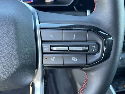 New 2025 Chevrolet Colorado Z71 w/ Z71 Convenience Package 2 image 5