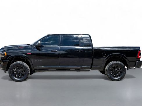 Used 2022 RAM 3500 Limited image 10