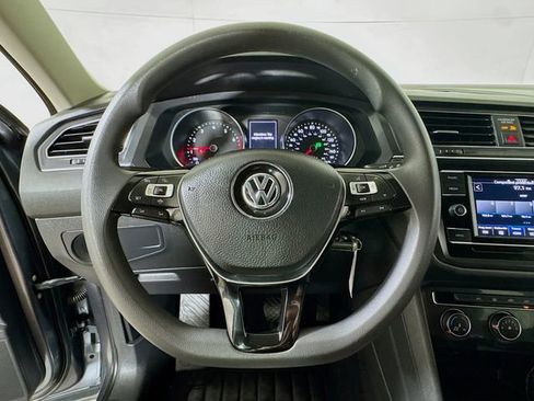 Used 2021 Volkswagen Tiguan S image 9