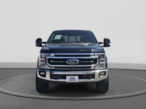 Certified 2020 Ford F250 Lariat w/ Tremor Off-Road Package image 3
