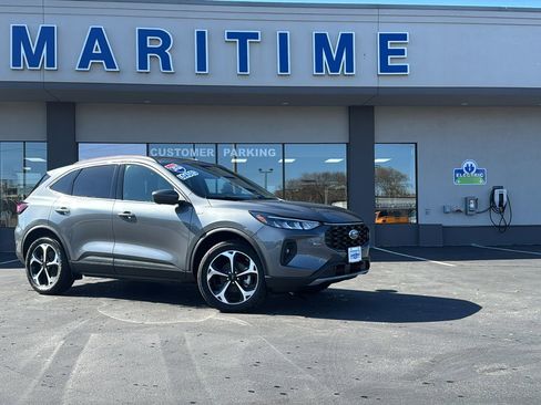 New 2026 Ford Escape ST-Line Select w/ Tech Pack #2 AWD/4WD image 1