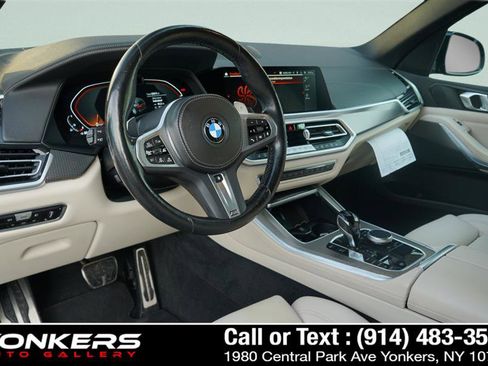Used 2022 BMW X5 xDrive40i w/ M Sport Package image 50