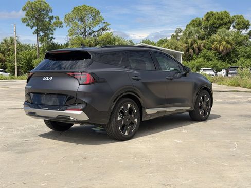 Certified 2026 Kia Sportage SX FWD image 4