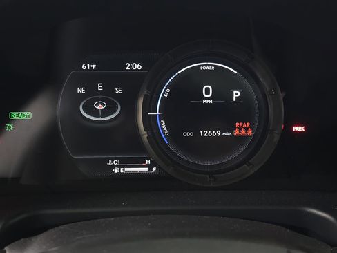 Certified 2024 Lexus ES 300h F Sport image 20