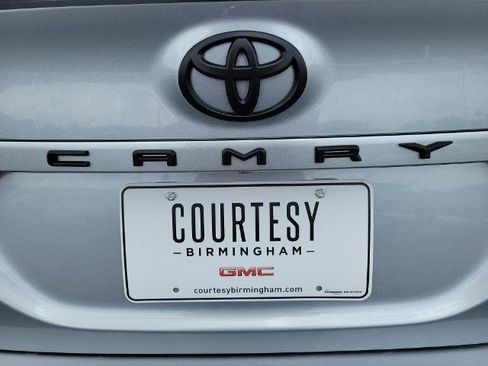 Used 2023 Toyota Camry XSE FWD image 32