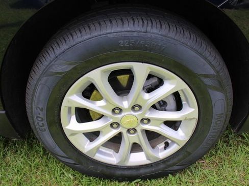 Certified 2020 Chevrolet Equinox LT image 26