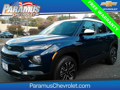 Certified 2022 Chevrolet TrailBlazer ACTIV w/ Sun and Liftgate Package image 1