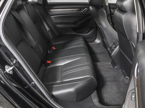 Used 2021 Honda Accord Touring image 41