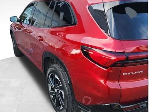 Used 2025 Buick Enclave Sport Touring w/ Power Package image 9