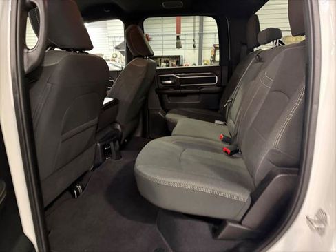 Certified 2024 RAM 2500 Big Horn w/ Night Edition AWD/4WD image 34