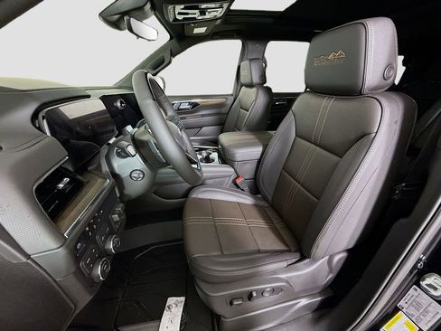 New 2026 Chevrolet Tahoe High Country AWD/4WD image 21