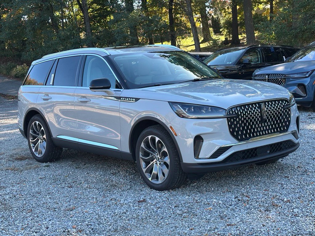 New 2027 Lincoln Aviator Reserve w/ Illumination Package AWD/4WD image 30