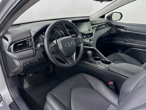 Certified 2024 Toyota Camry SE image 9