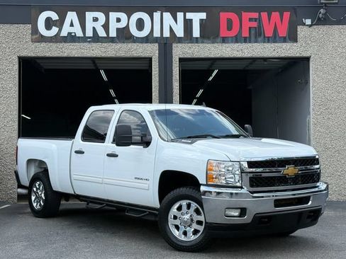 Used 2012 Chevrolet Silverado 2500 LT w/ Interior Plus Package AWD/4WD image 2