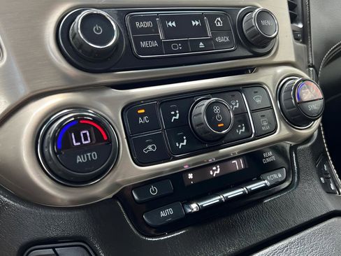 Used 2018 GMC Yukon Denali image 57