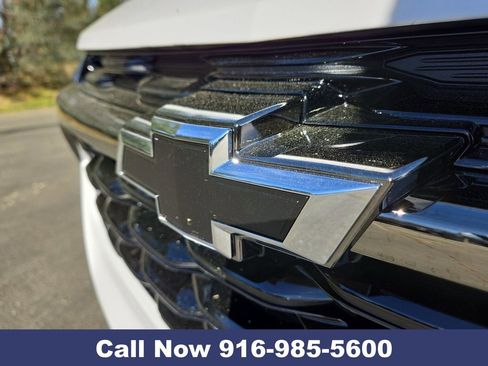 New 2026 Chevrolet Trax RS w/ Driver Confidence Package image 32