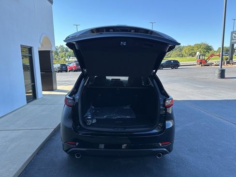 New 2025 MAZDA CX-5 AWD 2.5 S w/ Preferred Package image 8