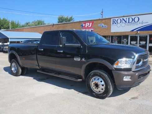Used 2018 RAM 3500 Laramie Longhorn w/ Longhorn Southfork Package image 2