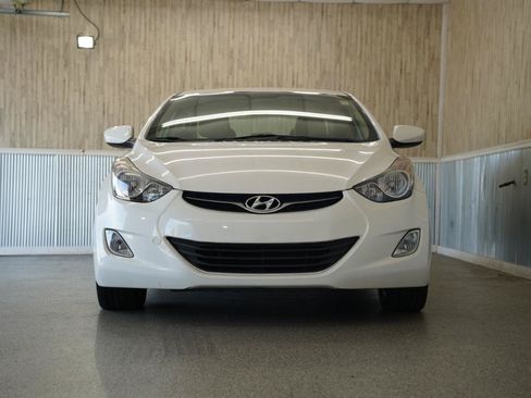 Used 2012 Hyundai Elantra GLS w/ Preferred Pkg 3 FWD image 2