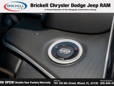 New 2025 Jeep Grand Cherokee Laredo w/ Luxury Tech Group I image 32