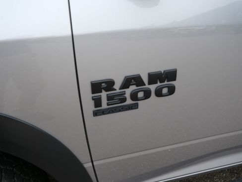 Used 2021 RAM 1500 Warlock w/ Luxury Group AWD/4WD image 17