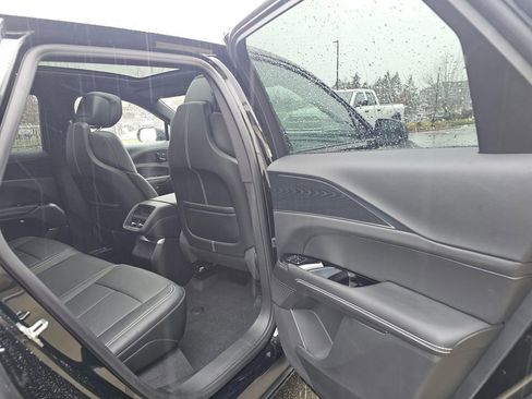 New 2026 Cadillac Lyriq Sport image 12