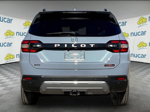 New 2026 Honda Pilot TrailSport image 6