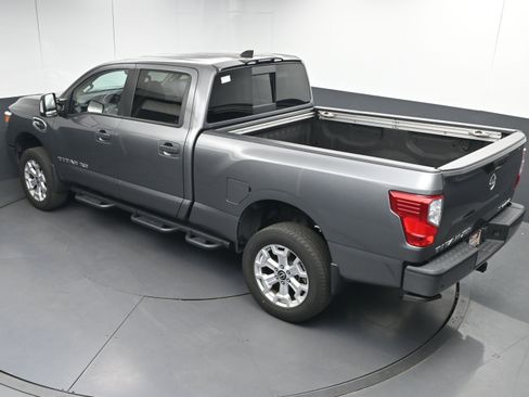 Used 2023 Nissan Titan SV w/ SV Convenience Package image 37