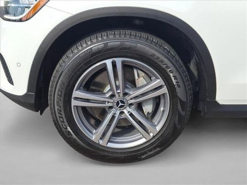 Certified 2021 Mercedes-Benz GLC 300 image 21