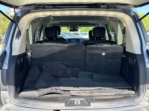 Used 2019 INFINITI QX80 Luxe w/ All-Season Package RWD image 18